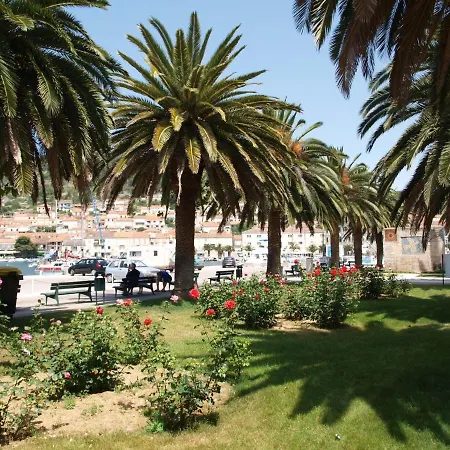 公寓 Sarenko-5 By Interhome 尼亚卢卡